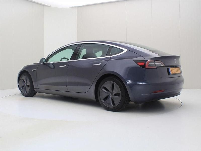 Gebraucht Tesla Model 3 Standard Range 225 kW (306 PS) 2020 Grau Limousine