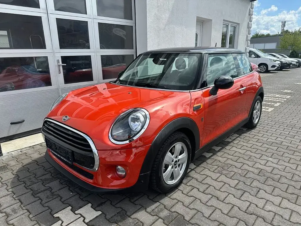 Gebraucht Mini Cooper 136 PS (100 kW) 2018 Orange Kleinwagen