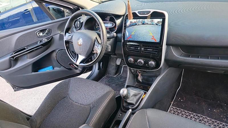 Gebraucht Renault Clio IV 73 PS (53 kW) 2013 Schwarz Kleinwagen