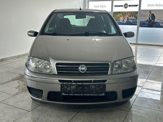 Grau Gebraucht 2003 Fiat Punto Dynamic Kleinwagen | 1.699 € (Teuer) - Bild 1/4