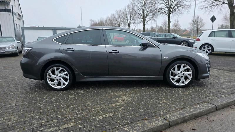 Gebraucht Mazda 6 163 PS (119 kW) 2012 Grau Limousine