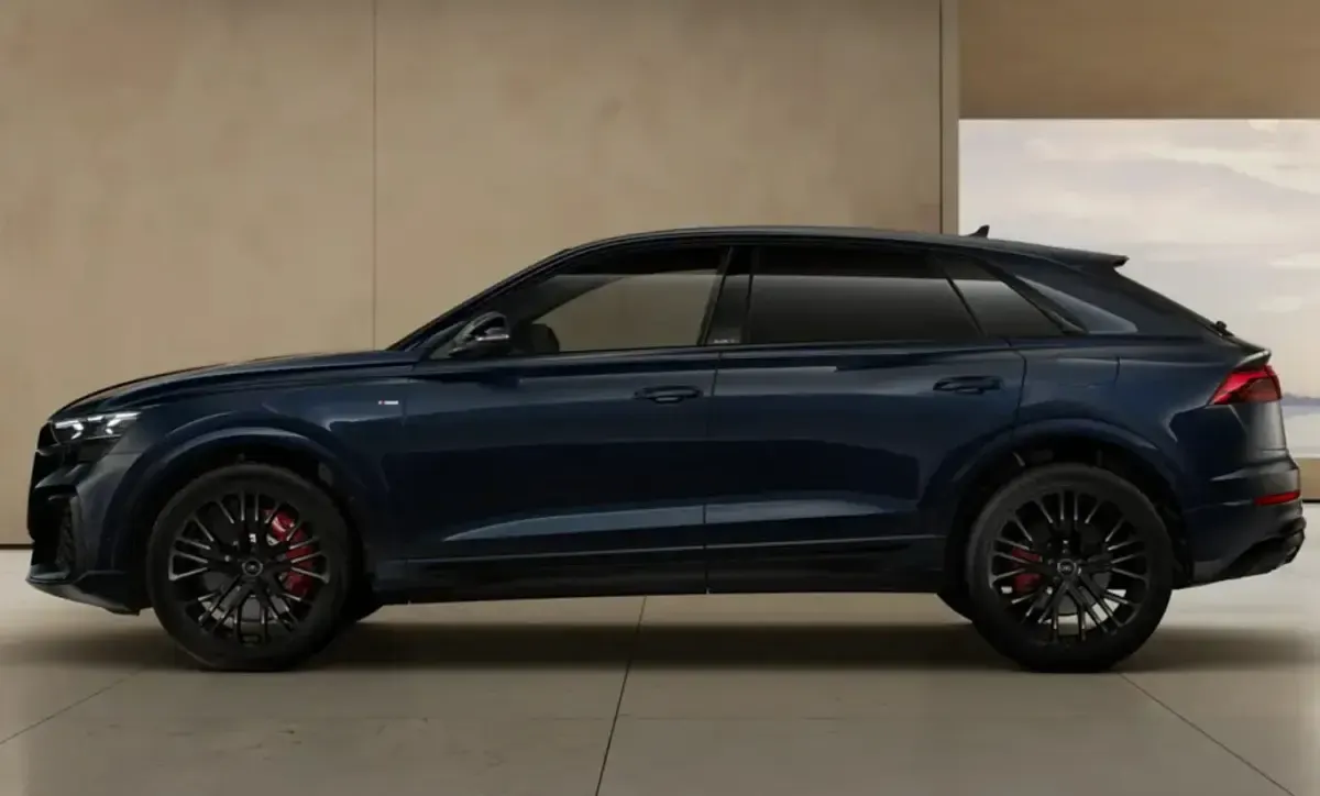 Neu Audi Q8 Comfort 394 PS (289 kW) 2026 Blau SUV
