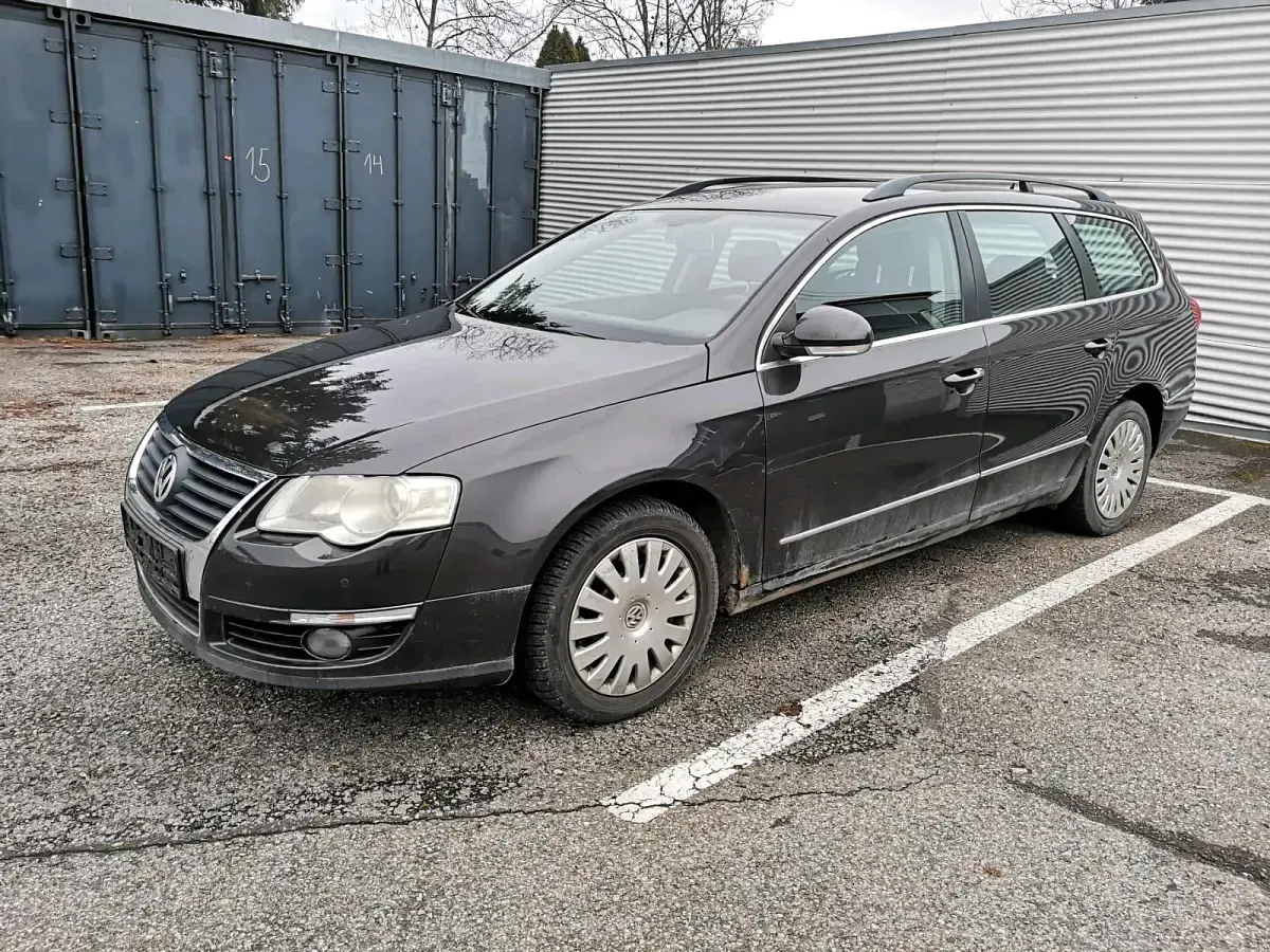 Gebraucht VW Passat 140 PS (102 kW) 2006 Braun Kombi