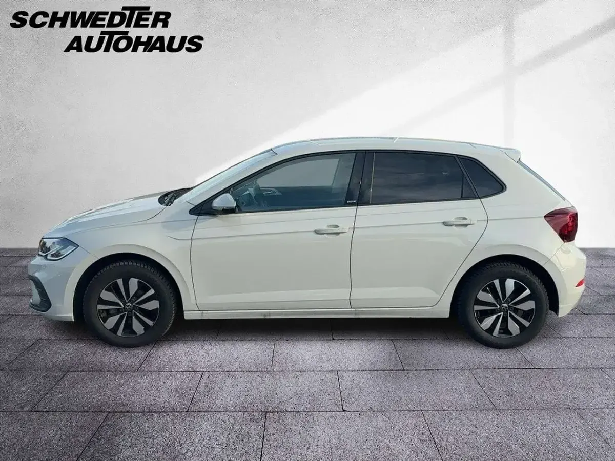 Gebraucht VW Polo Move 80 PS (58 kW) 2024 Ascotgrau Kleinwagen
