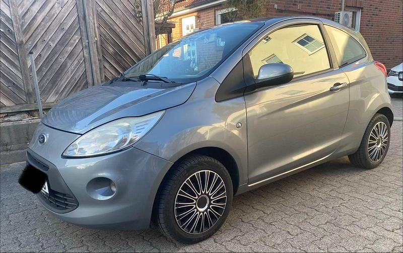 Gebraucht Ford Ka Titanium 69 PS (50 kW) 2009 Grau Kleinwagen