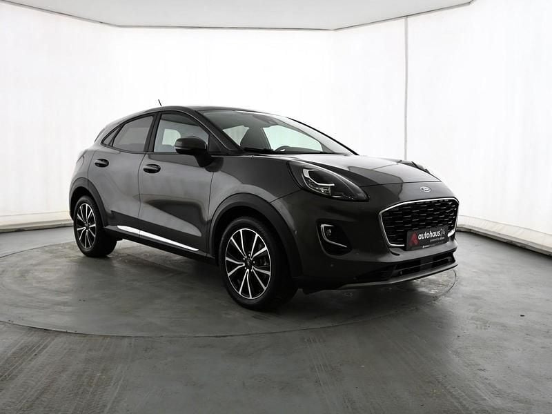 Grau Gebraucht 2021 Ford Puma Titanium S SUV | 18.940 € (Guter Preis) - Bild 1/4