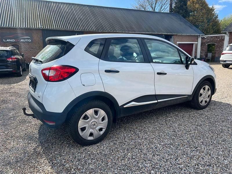Occasion Renault Captur Expression 90 ch (66 kW) 2015 Blanc SUV