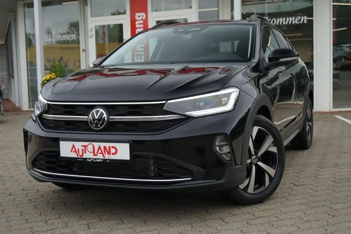 Neu VW Taigo 150 PS (110 kW) 2026 Schwarz SUV