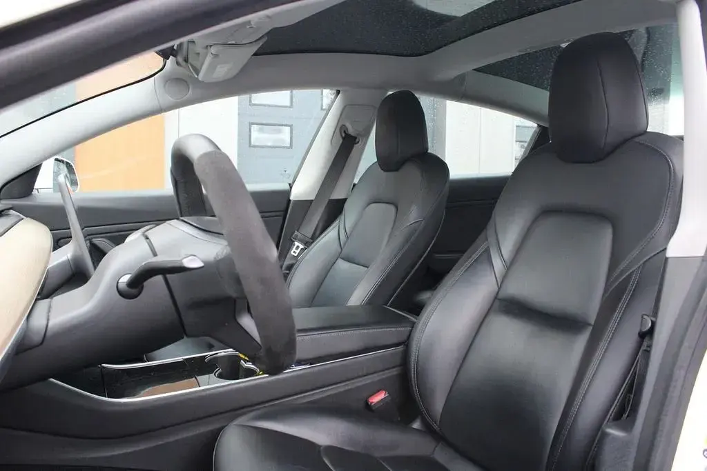 Gebraucht Tesla Model 3 Long Range AWD 258 kW (351 PS) 2019 Weiß Limousine