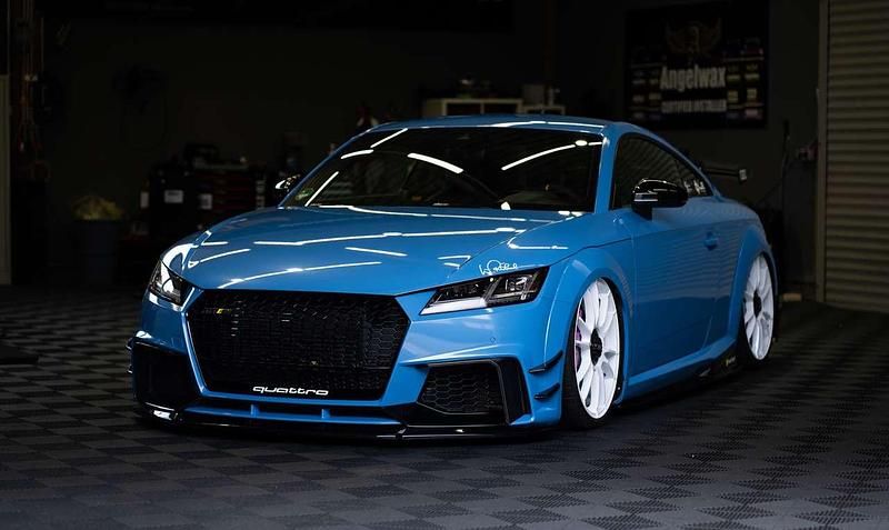Blau Gebraucht 2018 Audi TT RS Design Coupé | 66.000 € (Teuer) - Bild 1/4
