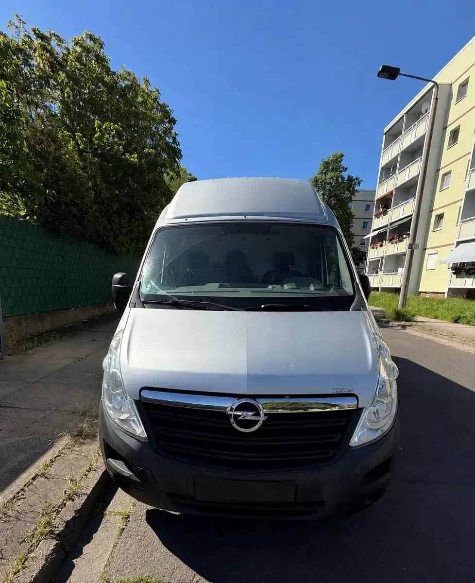 Gebraucht Opel Movano 125 PS (91 kW) 2012 Silber Van / Kleinbus