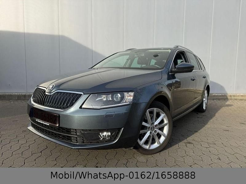 Gebraucht Skoda Octavia Elegance 179 PS (131 kW) 2015 Grau Kombi