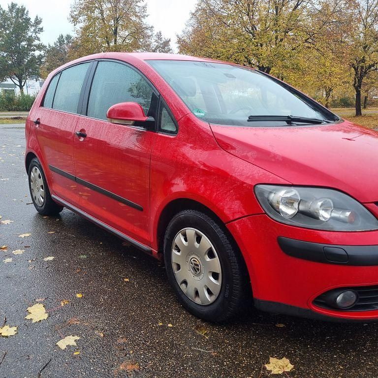 Gebraucht VW Golf Plus Cross Goal 105 PS (77 kW) 2006 Rot Van / Kleinbus