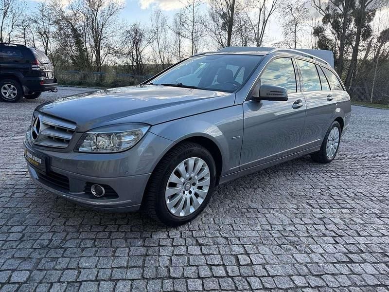 Gebraucht Mercedes C220 170 PS (125 kW) 2010 Palladiumsilber Kombi