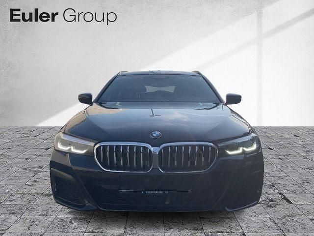 Używany BMW 520 Performance 190 KM (139 kW) 2022 Czarny Kombi