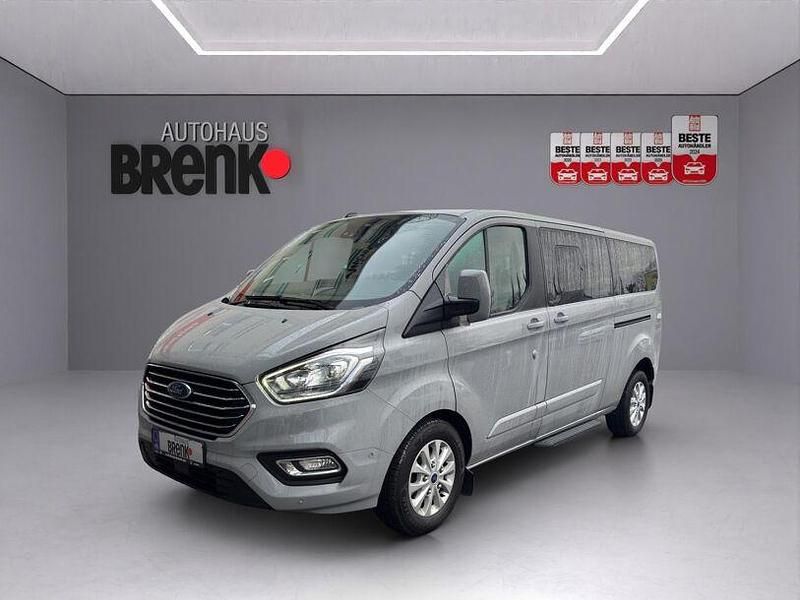 Fancygrau Gebraucht 2023 Ford Tourneo Custom Titanium Van | 40.490 € (Fairer Preis) - Bild 1/3