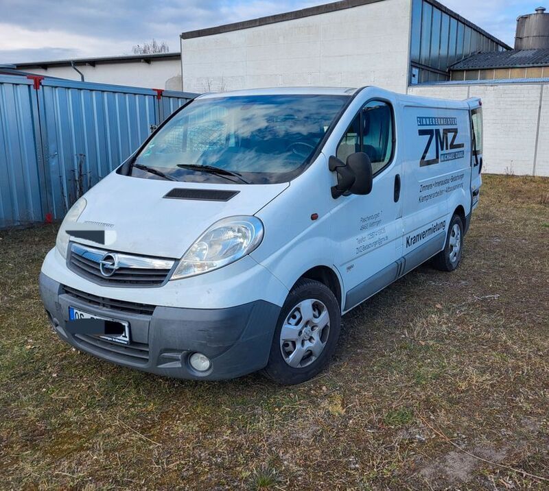 Weiß Gebraucht 2012 Opel Vivaro Van | 5.700 € (Superpreis) - Bild 1/4