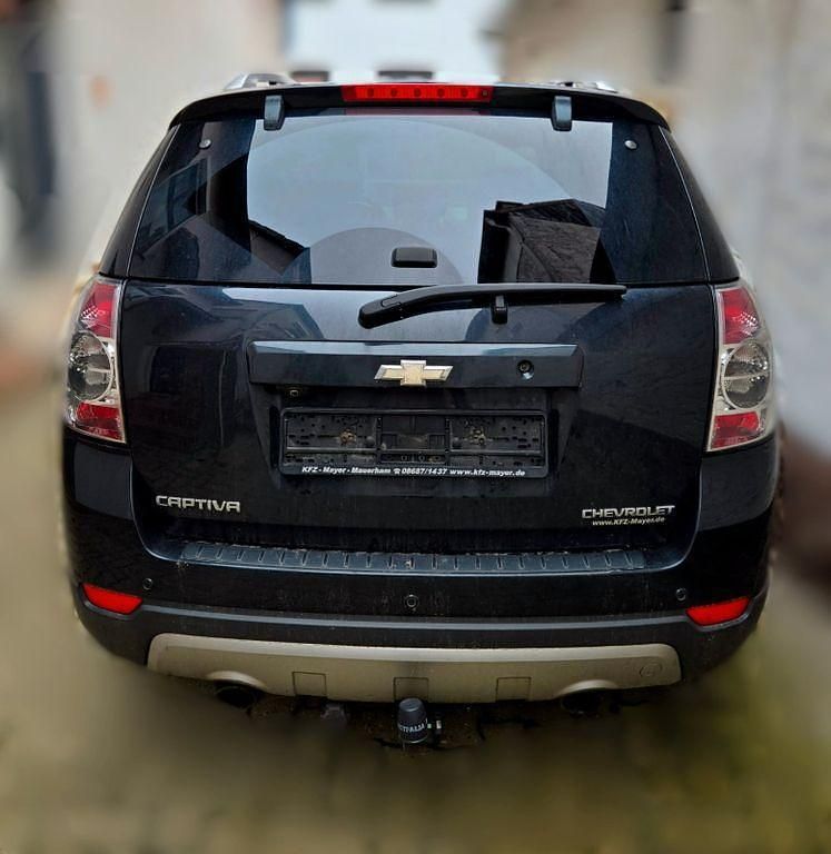 Gebraucht Chevrolet Captiva LTZ 184 PS (135 kW) 2012 Schwarz SUV