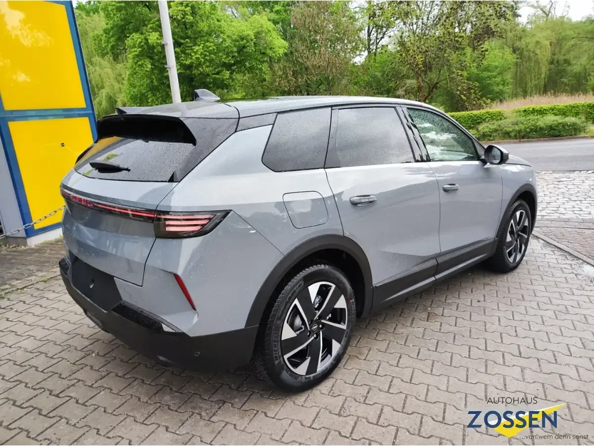 Neu Opel Grandland X 145 PS (106 kW) 2026 Grau SUV