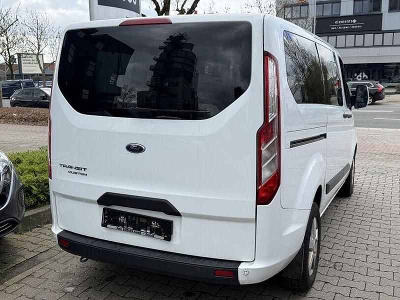Gebraucht Ford Transit Custom Trend 170 PS (125 kW) 2021 Weiß Van / Kleinbus