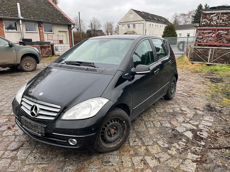 Schwarz Gebraucht 2009 Mercedes A150 Kleinwagen | 3.490 € (Guter Preis) - Bild 1/4