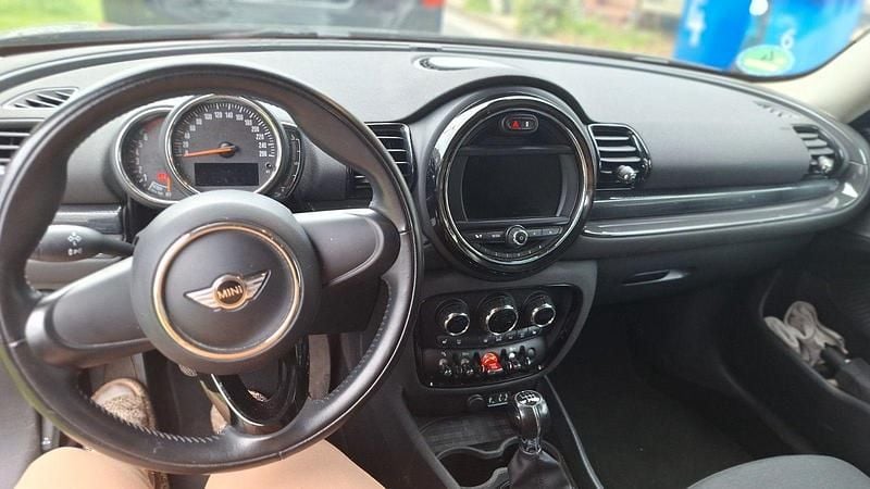 Usata Mini ONE 102 CV (75 kW) 2017 Grigio Utilitaria