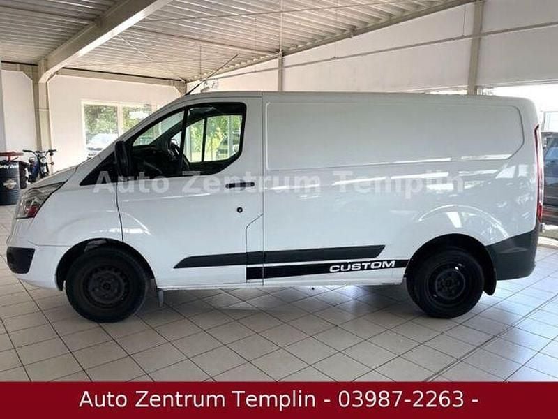 Gebraucht Ford Transit Custom Trend 131 PS (96 kW) 2018 Weiß Van / Kleinbus