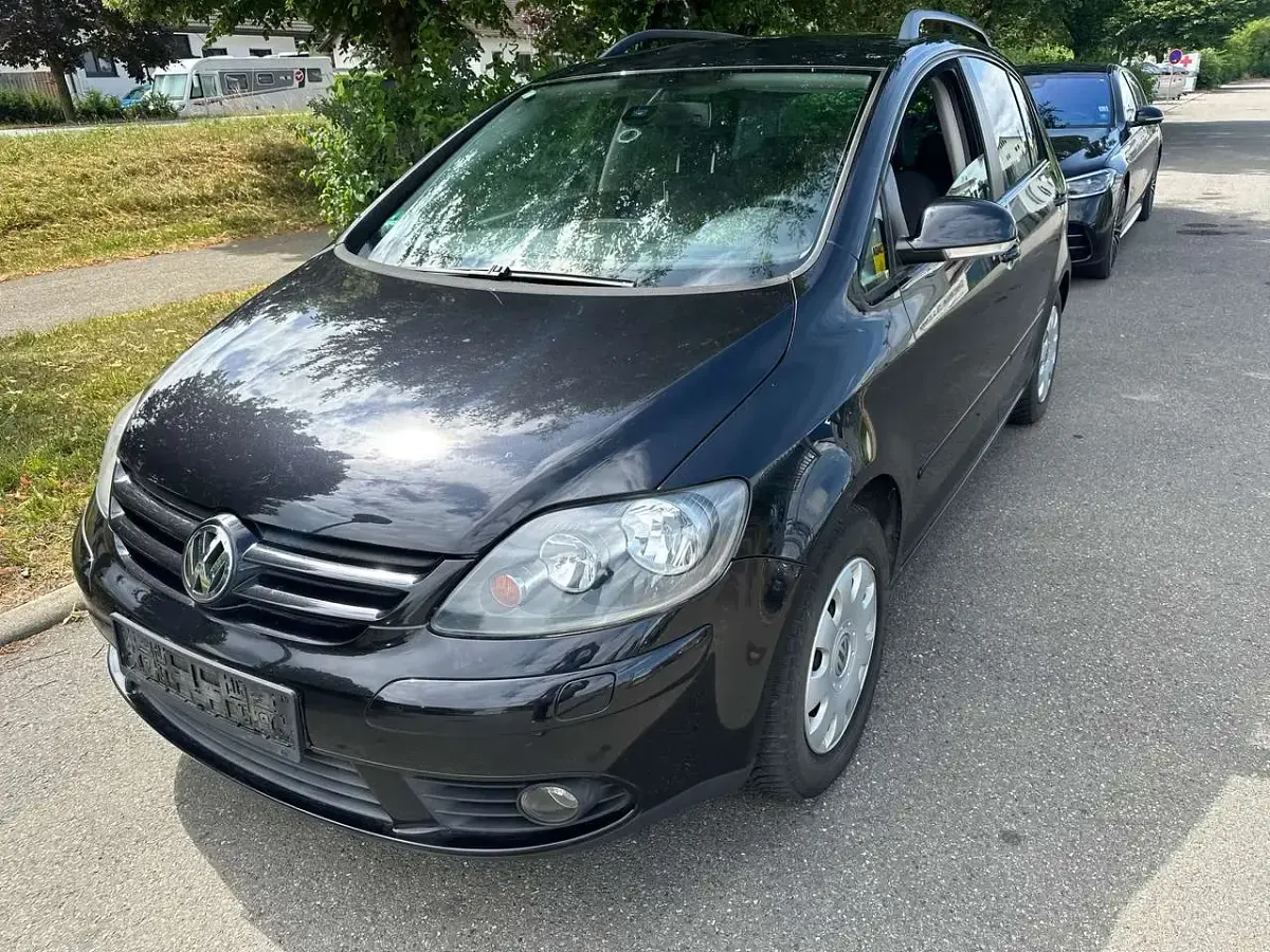 Gebraucht VW Golf V United 105 PS (77 kW) 2007 Black magic perleffekt Kleinwagen