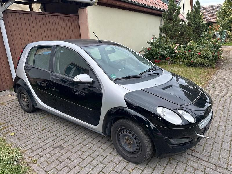 Schwarz Gebraucht 2005 Smart ForFour Kleinwagen | 500 € (Guter Preis) - Bild 1/4