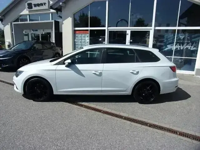 Gebraucht Seat Leon FR 150 PS (110 kW) 2019 Weiß Limousine