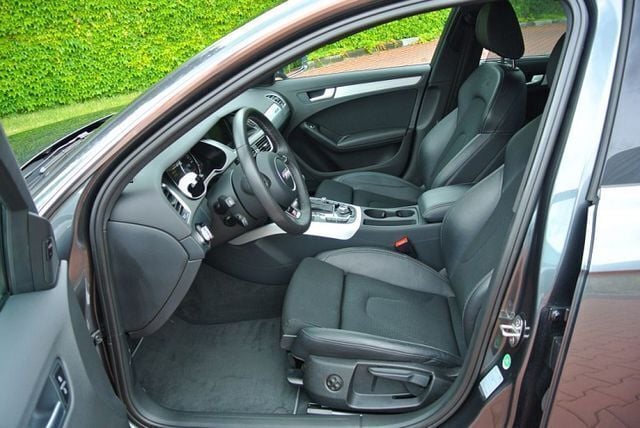 Gebraucht Audi A4 177 PS (130 kW) 2014 Grau metallic Kombi