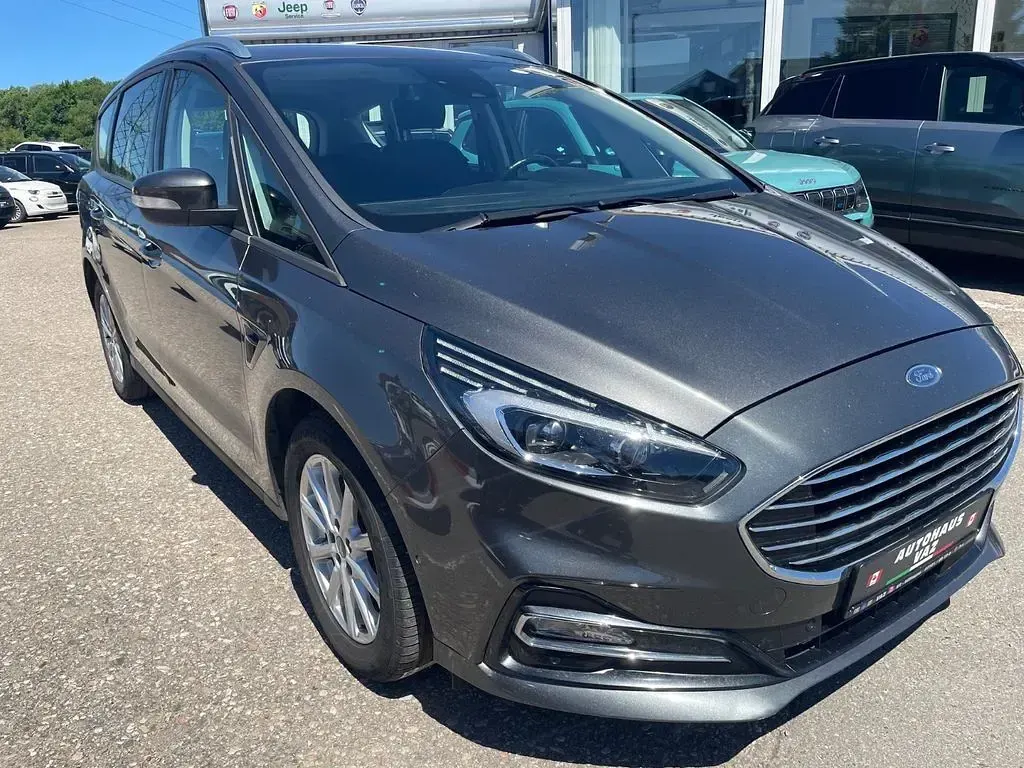 Gebraucht Ford S-MAX Trend 190 PS (139 kW) 2022 Grau Van / Kleinbus