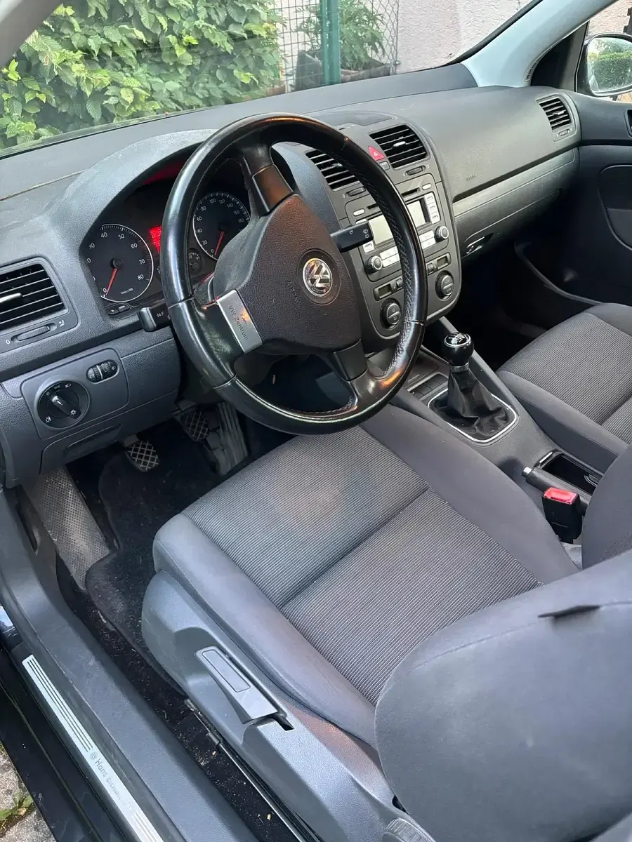 Gebraucht VW Golf IV 59 PS (43 kW) 2006 Schwarz Kleinwagen