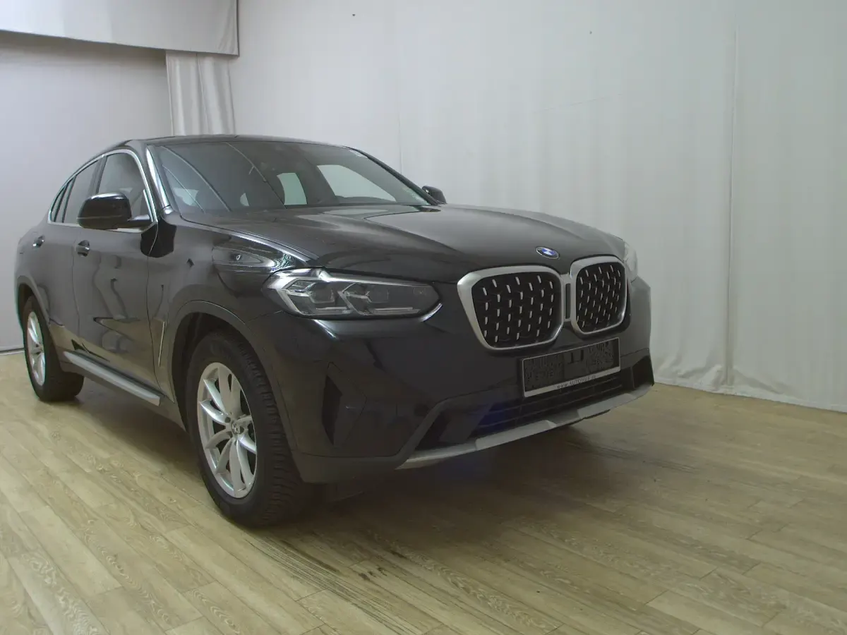 Gebraucht BMW X4 xLine 190 PS (139 kW) 2022 Schwarz SUV