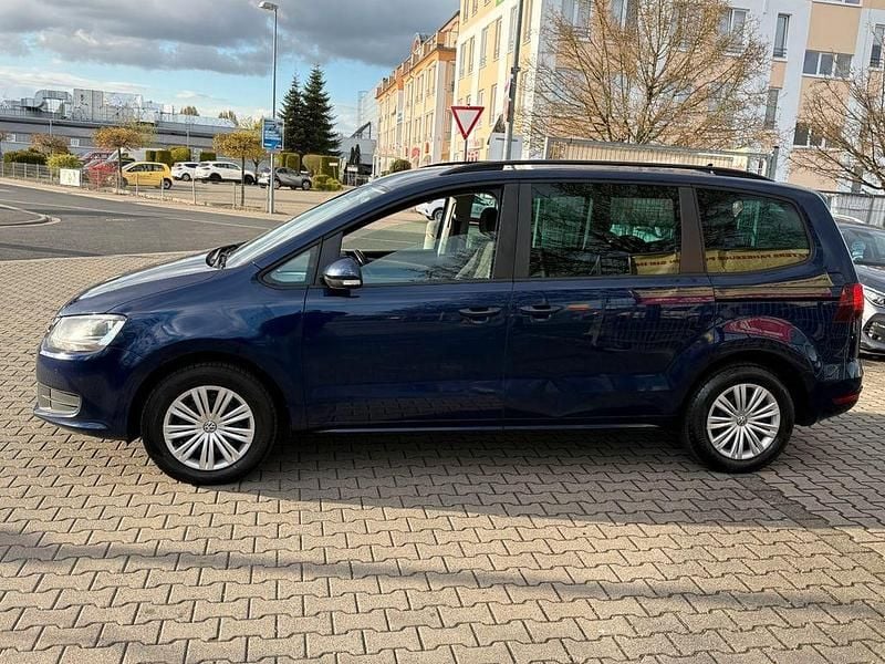 Usata VW Sharan 150 CV (110 kW) 2017 Blu Monovolume