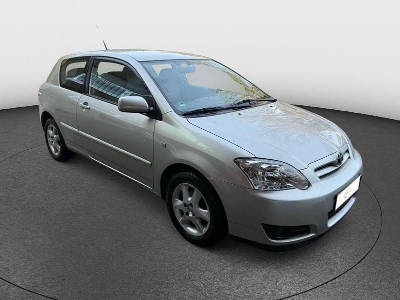 Gebraucht Toyota Corolla 110 PS (80 kW) 2006 Silber Limousine
