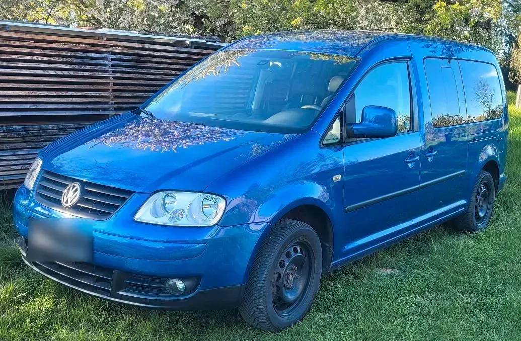 Second-hand VW Caddy Maxi 105 CP (77 kW) 2009 Albastru Monovolum