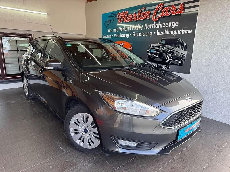 Usata Ford Focus 125 CV (91 kW) 2014 Grigio Station wagon