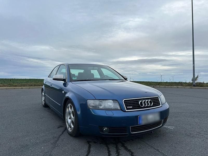 Gebraucht Audi A4 Ambiente 163 PS (119 kW) 2003 Blau Limousine