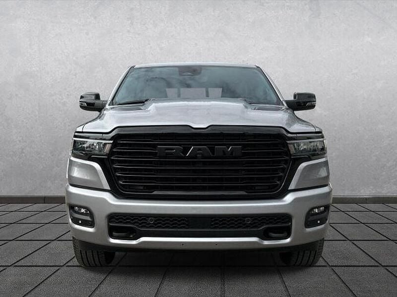 Gebraucht Dodge Ram 420 PS (308 kW) 2025 Billet silver Pickup