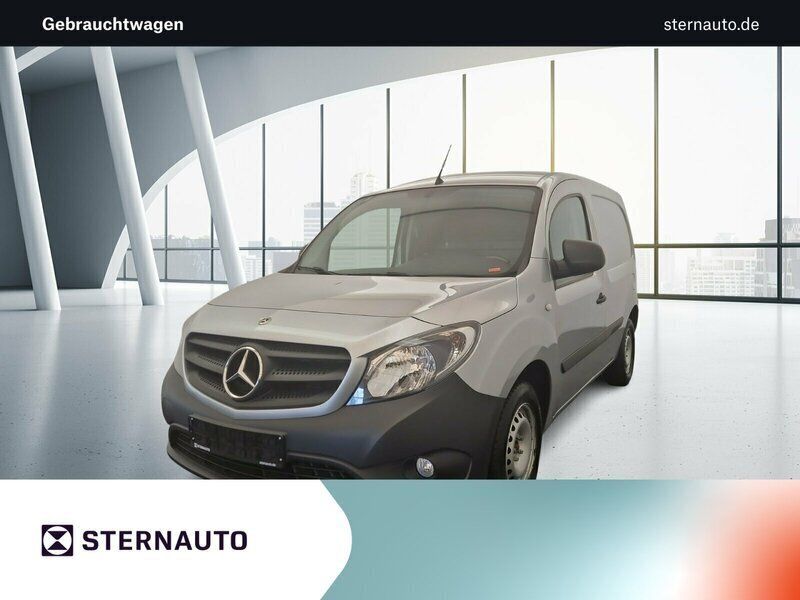 Helvinsilber metallic Gebraucht 2021 Mercedes Citan 111 | 16.005 € (Fairer Preis) - Bild 1/4