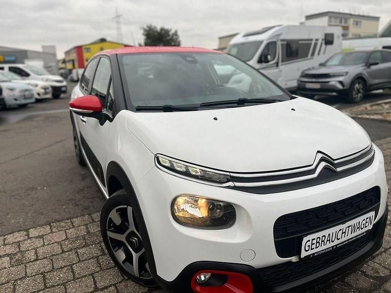 Weiß Gebraucht 2019 Citroën C3 Shine Limousine | 12.990 € (Fairer Preis) - Bild 1/4