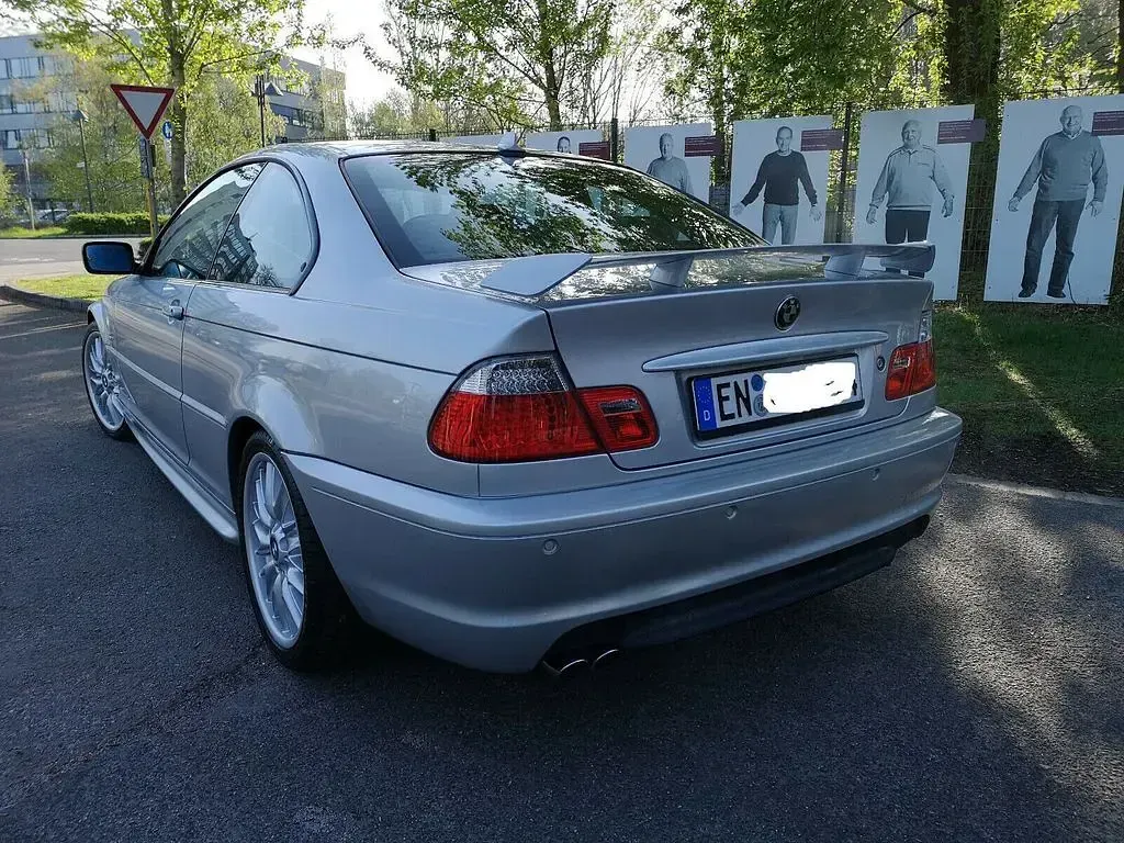 Gebraucht BMW 325 Performance 192 PS (141 kW) 2003 Silber Coupé