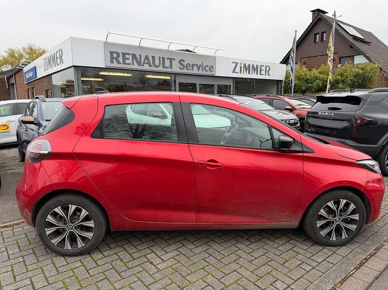 Gebraucht Renault Zoe Evolution 50 kW (69 PS) 2023 Feuerrot Kleinwagen