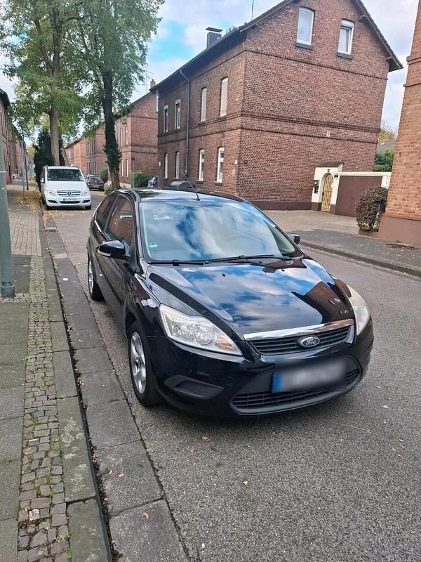 Schwarz Gebraucht 2009 Ford Focus Kleinwagen | 2.899 € (Fairer Preis) - Bild 1/4