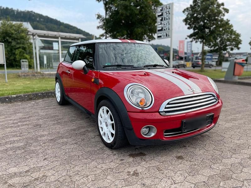 Rot Gebraucht 2006 Mini Cooper Kleinwagen | 4.300 € - Bild 1/4