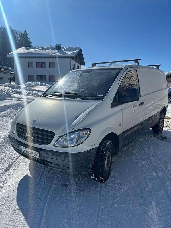 Second-hand Mercedes Vito 109 CP (80 kW) 2008 Alb Van