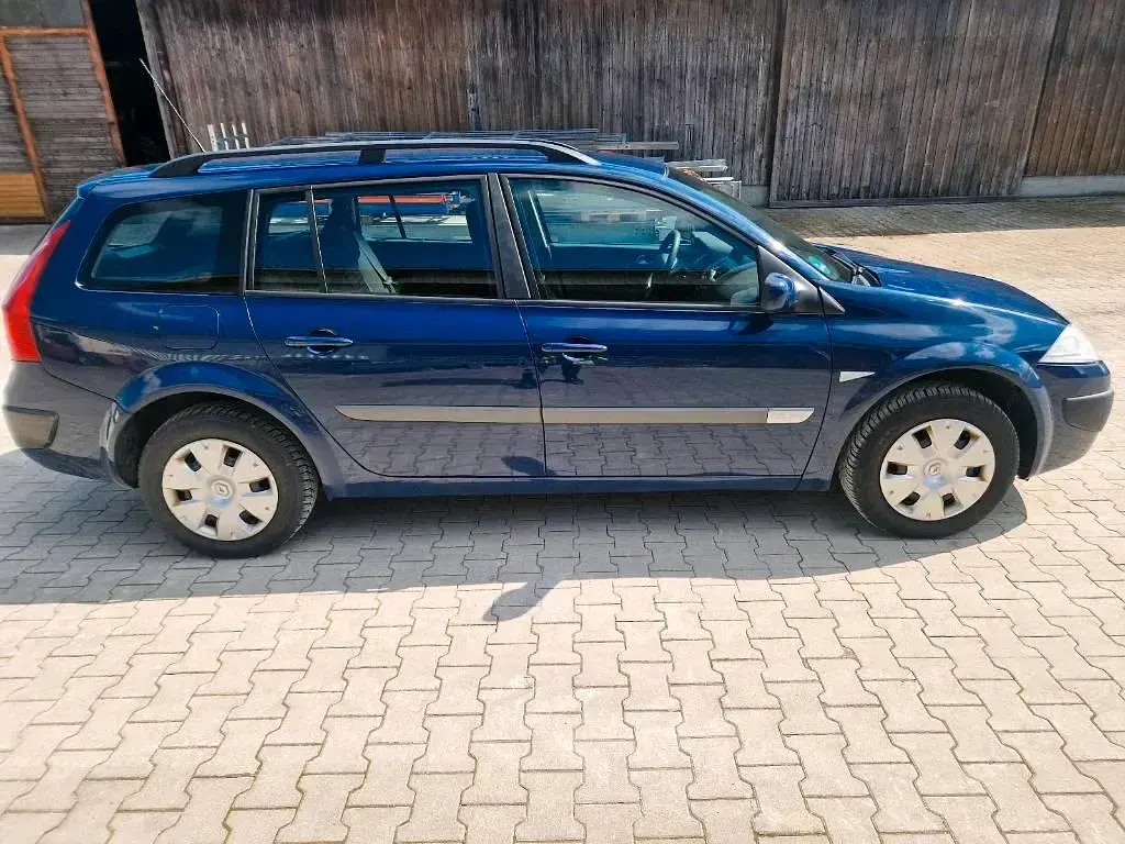Gebraucht Renault Mégane GrandTour 116 PS (85 kW) 2006 Blau Kombi