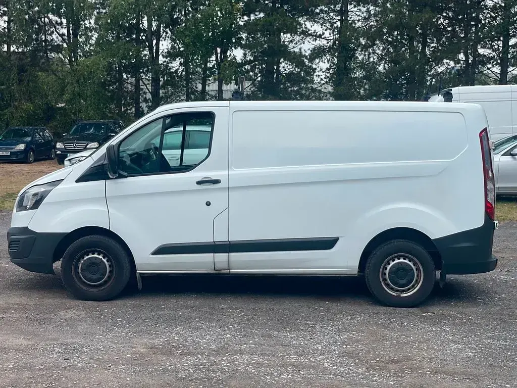 Gebraucht Ford Transit Custom 105 PS (77 kW) 2017 Weiß Van