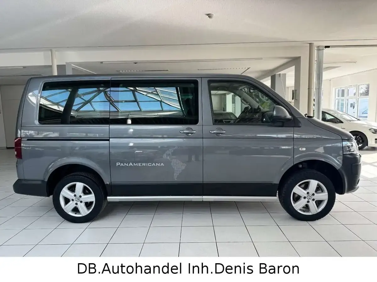 Gebraucht VW T5 PanAmericana 179 PS (131 kW) 2013 Natural grey Van